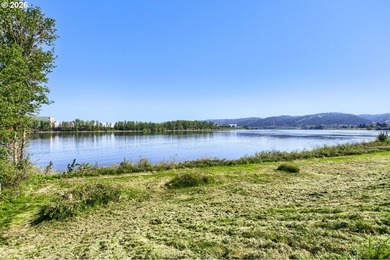 Extraordinary opportunity to own 5.5 acres of rare RIVER FRONT - photo 5