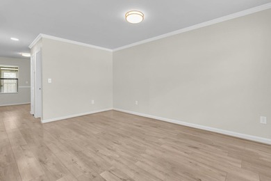 Welcome to this beautifully renovated 2-bedroom, 1.5-bath - photo 9