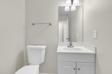 Welcome to this beautifully renovated 2-bedroom, 1.5-bath - photo 10
