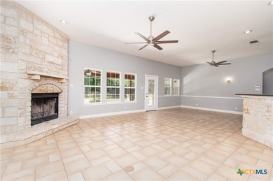 Here's a unique gem located in Belton ISD! This home features a - photo 4