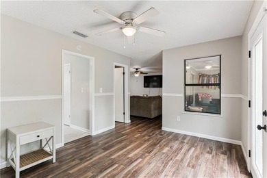 Welcome to 100 Millers Trace, a beautifully maintained 3-bedroom - photo 11