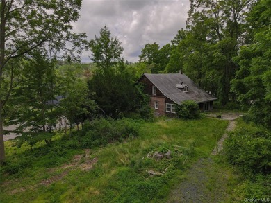 Discover this picture perfect property and bring your vision of - photo 19