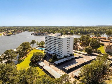 Welcome to your dream retreat in the heart of Hot Springs Nat'l - photo 3
