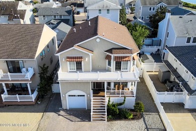 Welcome to this exceptional bayside retreat offering nearly 2 - photo 9