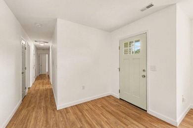 Welcome to this beautiful home in the heart of West Ashley - photo 6