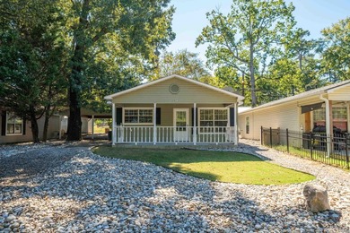 Looking for exceptional value? This home delivers plenty of bang - photo 3