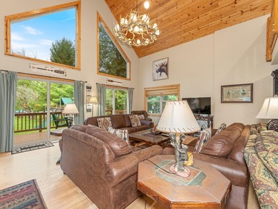 LEVEL and SANDY frontage on Scattering Rice Lake!-This 8 bed, 3 - photo 4
