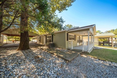 Looking for exceptional value? This home delivers plenty of bang - photo 6