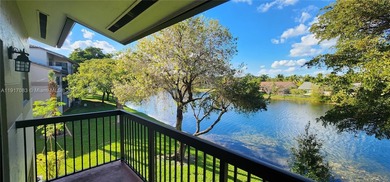 (private lake, pond, creek) Condo For Sale in Sunrise Florida