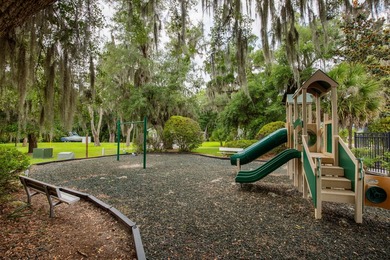 102 Spanish Oaks Lane is a truly turnkey, move-in ready home - photo 4