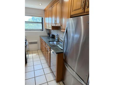 LOOKING FOR CASH OFFERS --- This fabulous 1 bedroom, 1 bathroom - photo 5