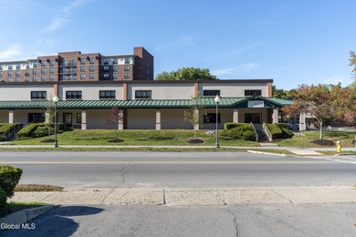 Exceptional opportunity along the Green Belt Trail in Saratoga - photo 2