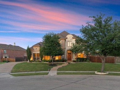 Rare find! Own one of the best lots in the main Castle Hills! - photo 1