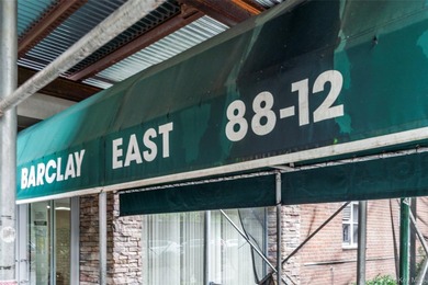 Spacious living in the city is possible! This fully updated - photo 1