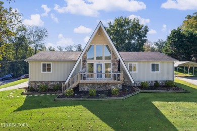 Lake Home For Sale in Clinton, Tennessee