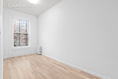 * TURNKEY! CAN BE DELIVERED VACANT! 3-FAMILY PLUS STORE! 101 - photo 5