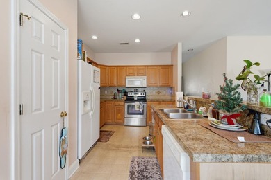 Welcome to Lawsons Landing, a highly desirable community where - photo 6