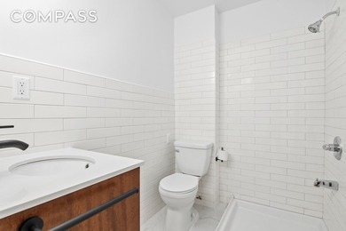 * TURNKEY! CAN BE DELIVERED VACANT! 3-FAMILY PLUS STORE! 101 - photo 8