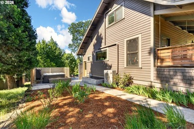 100 steps from downtown White Salmon, this historic 1910 home - - photo 37