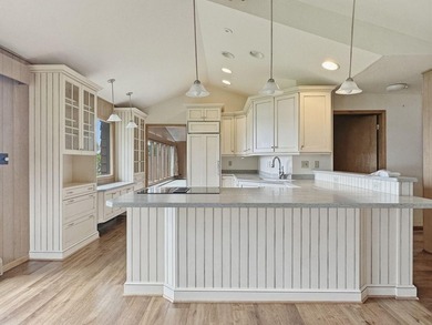 Additional listing photo 1
