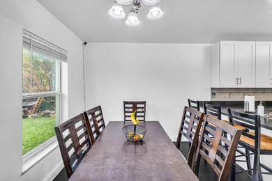 Welcome Home to this 3-bed, 2-bath waterfront home built in 2017 - photo 8