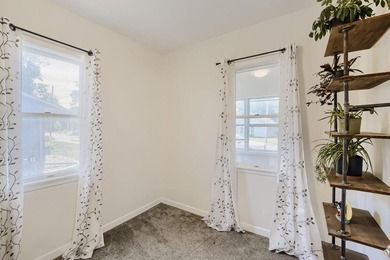 Nestled in one of Hastings' charming historic neighborhoods - photo 15