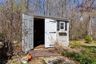 Located in Saunderstown on the North and South Kingstown line - photo 24