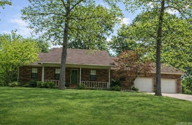 Experience true lake living in this beautifully appointed - photo 1