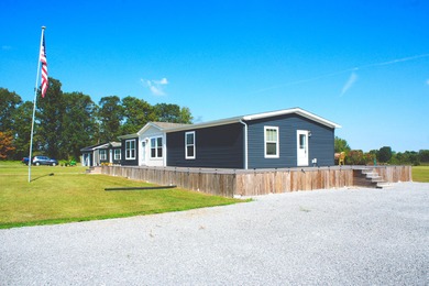 (private lake, pond, creek) Home For Sale in Russell Springs Kentucky