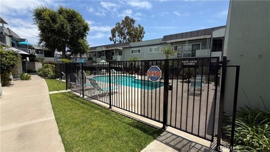 Sovereign Park Estates. 858 Square feet of comfortable living - photo 4