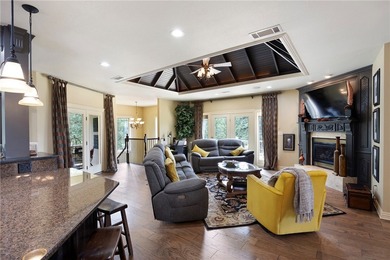 Tucked away in peaceful seclusion, this stunning executive home - photo 10