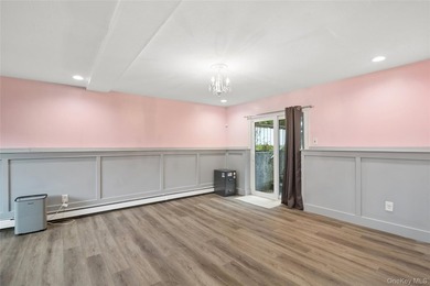 This beautiful 4 bedroom high ranch home located in the Sachem - photo 12
