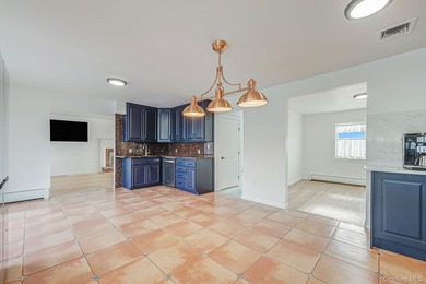 Welcome Home To This Incredible & Fully Renovated Waterfront - photo 9