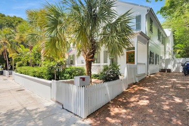 Discover unparalleled luxury in the heart of Old Town, Key - photo 3