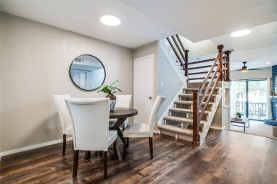 Lake Townhome/Townhouse For Sale in Rockwall, Texas