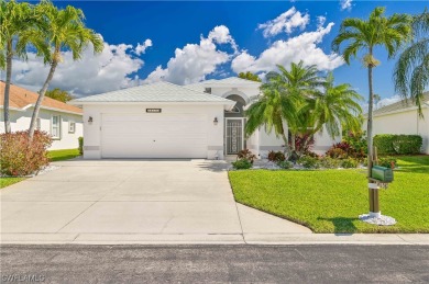 Heritage Cove Lakes Home Sale Pending in Fort Myers Florida