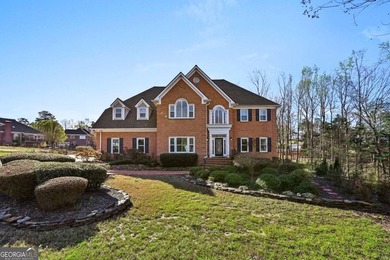 The seller has poured over $100,000 into transforming this - photo 2