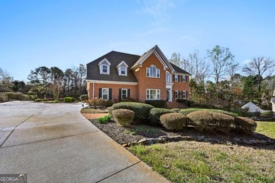 The seller has poured over $100,000 into transforming this - photo 4