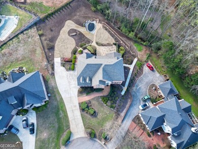 The seller has poured over $100,000 into transforming this - photo 10