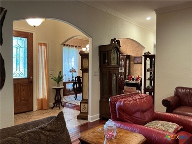 Discover the perfect blend of space, comfort, and resort-style - photo 3