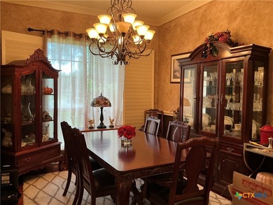 Discover the perfect blend of space, comfort, and resort-style - photo 6