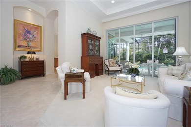 Lovely home with a bright southern exposure. Situated on the 700 - photo 8