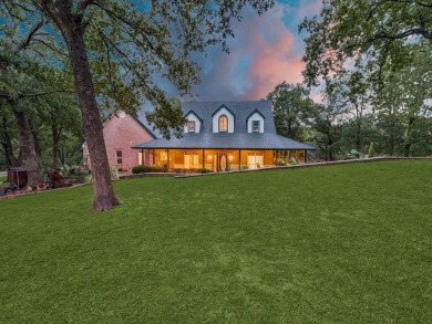 Lake Home For Sale in Gordonville, Texas