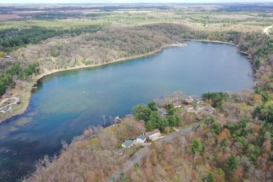 A very generous amount of square footage with this waterfront - photo 2
