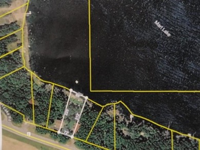 A very generous amount of square footage with this waterfront - photo 3