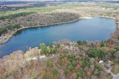 A very generous amount of square footage with this waterfront - photo 5