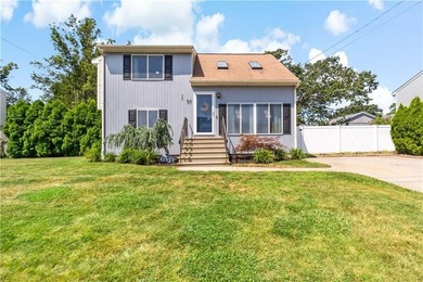 Stunning Updated Contemporary in Warwick Neck! Welcome to your - photo 1