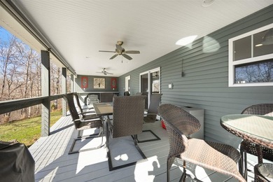 GATED LAKE COMMUNITY. 4 BEDROOMS. 3 BATHS. 1+ ACRE. NEAR - photo 14