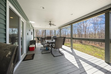 GATED LAKE COMMUNITY. 4 BEDROOMS. 3 BATHS. 1+ ACRE. NEAR - photo 17