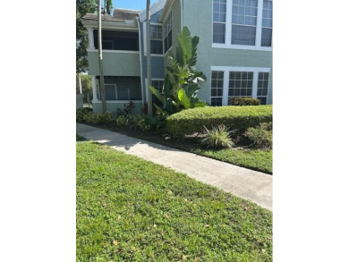 (private lake, pond, creek) Condo For Sale in Delray Beach Florida